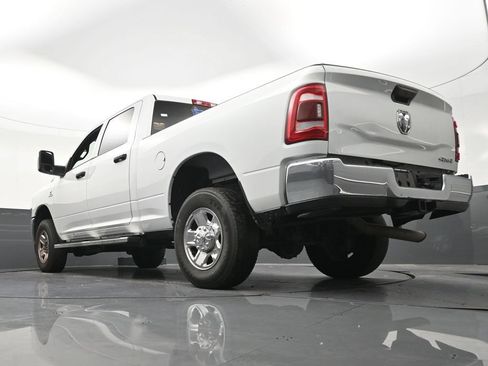Used 2024 RAM 2500 Tradesman w/ Chrome Appearance Group AWD/4WD image 26
