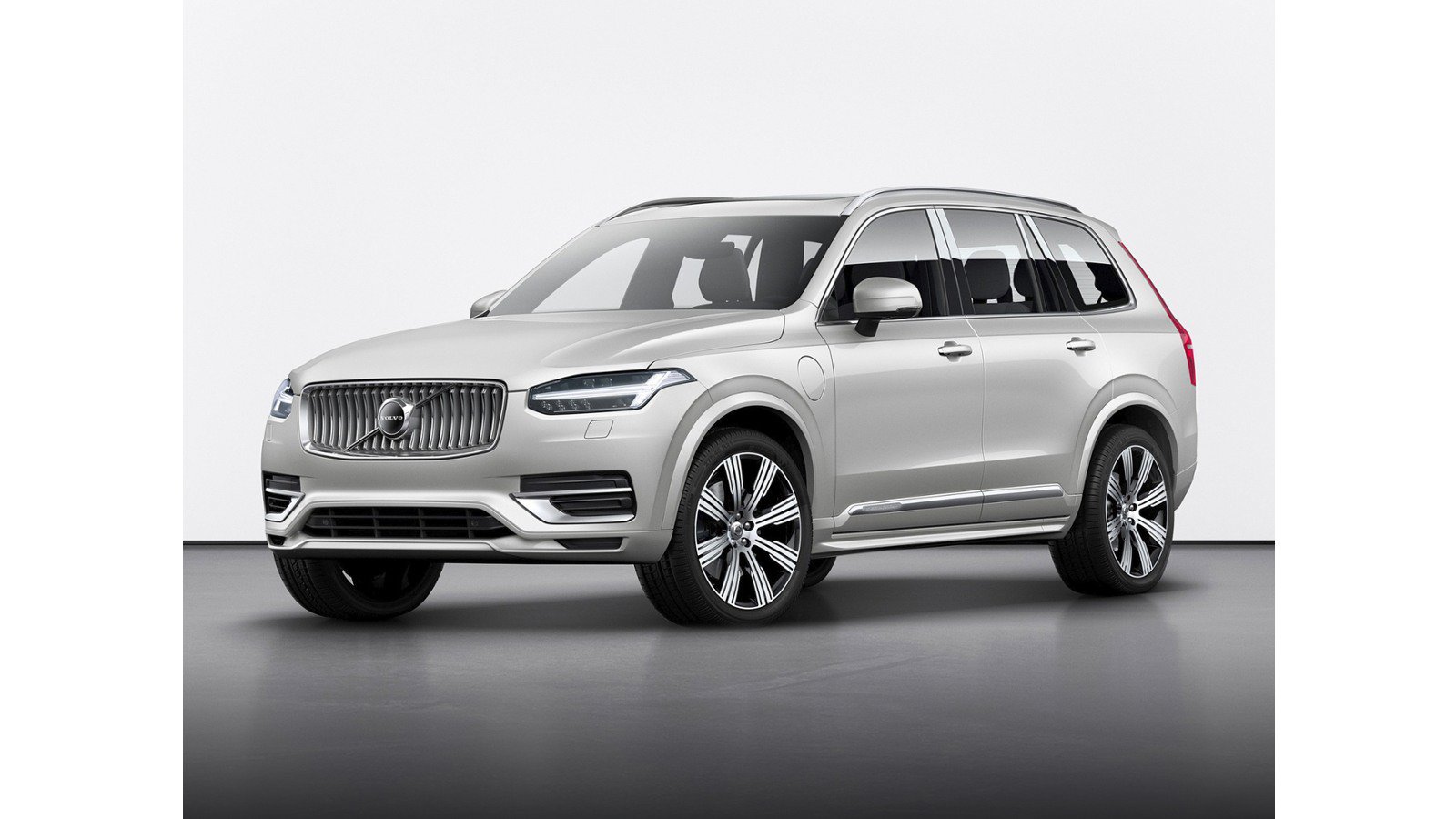Used 2022 Volvo XC90 T6 Momentum w/ Climate Package AWD/4WD image 1