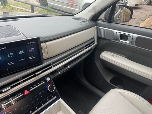 Used 2025 Hyundai Santa Fe SEL image 38