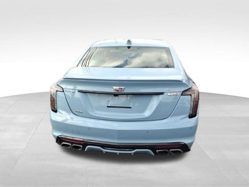 Used 2025 Cadillac CT5 V w/ Technology Package AWD/4WD image 4