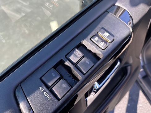 Used 2023 Toyota 4Runner TRD Off-Road Premium image 15