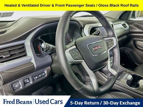 Certified 2023 GMC Acadia SLT w/ Elevation Edition AWD/4WD image 11
