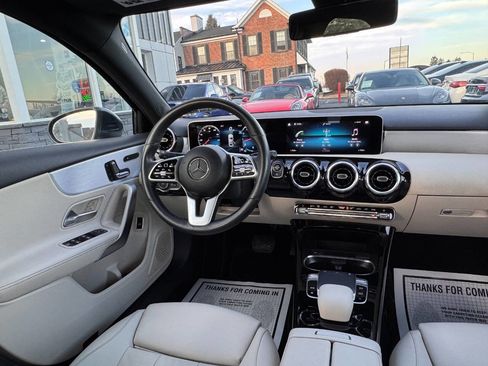 Used 2019 Mercedes-Benz A 220 4MATIC image 18