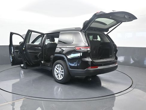 Used 2021 Jeep Grand Cherokee L Laredo w/ Luxury Tech Group I image 79