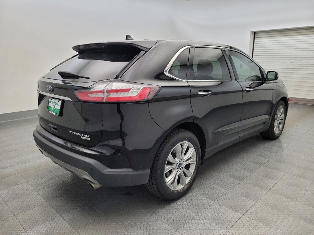 Used 2019 Ford Edge Titanium w/ Equipment Group 301A FWD image 9
