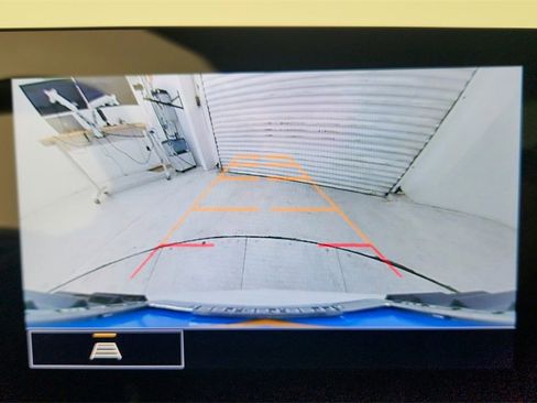 Used 2021 Chevrolet Corvette Stingray w/ Battery Protection Package image 22