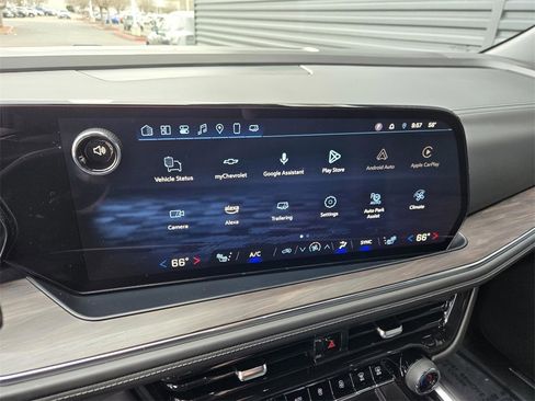 Used 2025 Chevrolet Tahoe LT image 21