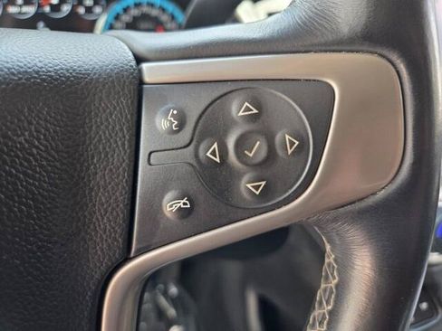 Used 2017 GMC Yukon Denali RWD image 12