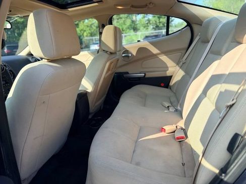 Used 2008 Pontiac Grand Prix w/ Sun And Sound Package FWD image 22