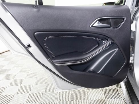 Used 2016 Mercedes-Benz GLA 250 GLA 250 image 28