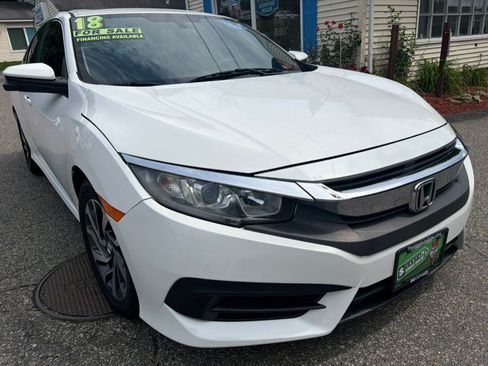 Used 2018 Honda Civic EX image 5