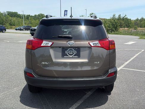 Used 2014 Toyota RAV4 XLE FWD image 7