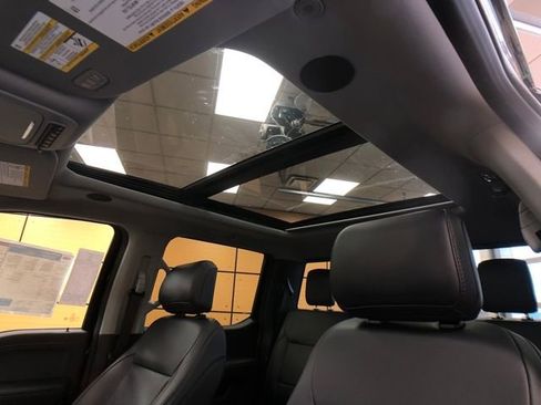 New 2026 Ford F250 Lariat w/ Black Appearance Package image 21