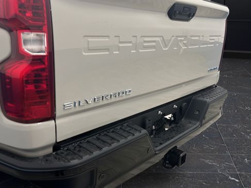 New 2026 Chevrolet Silverado 2500 Custom w/ Custom Value Package AWD/4WD image 36