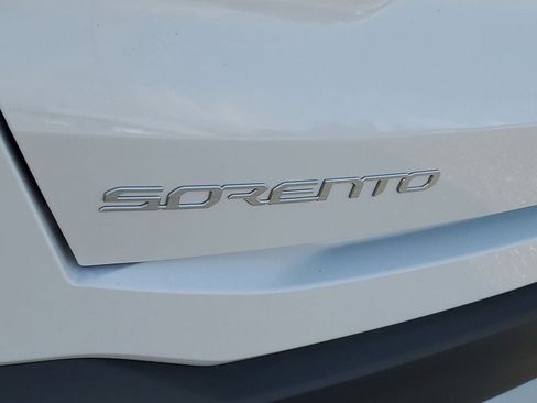 New 2026 Kia Sorento LX FWD image 27