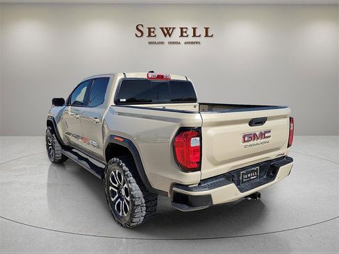 Used 2023 GMC Canyon AT4 w/ AT4 Premium Package image 3