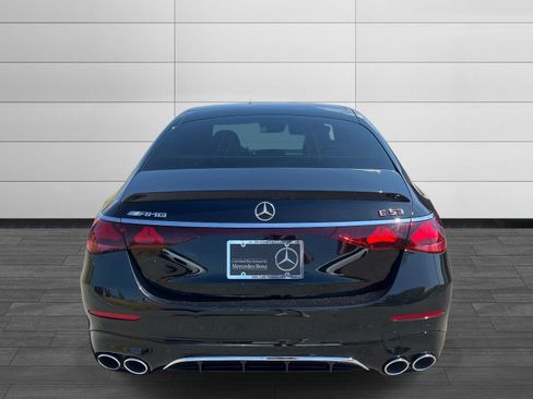 Used 2025 Mercedes-Benz E 53 AMG e 4MATIC Sedan image 4
