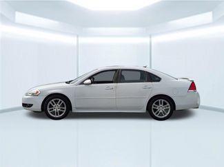 Used 2014 Chevrolet Impala LTZ FWD video 2