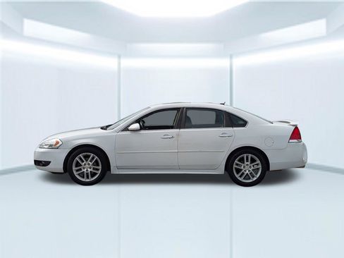 Used 2014 Chevrolet Impala LTZ FWD image 2