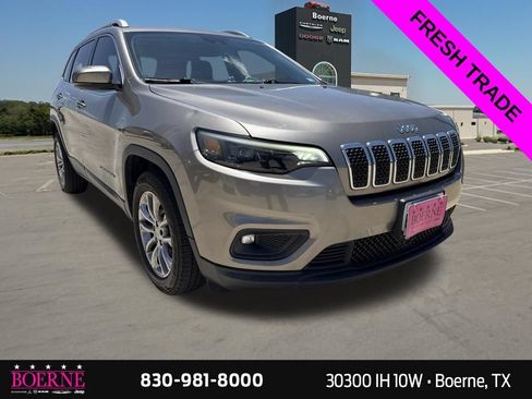 Used 2021 Jeep Cherokee Latitude Lux w/ Comfort/Convenience Group FWD image 7