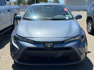 Used 2023 Toyota Corolla LE FWD video 2