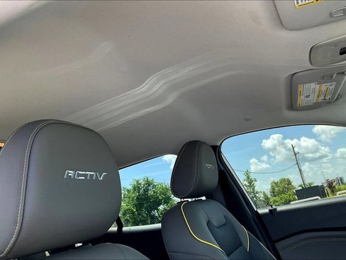 Used 2025 Chevrolet Trax ACTIV FWD image 18