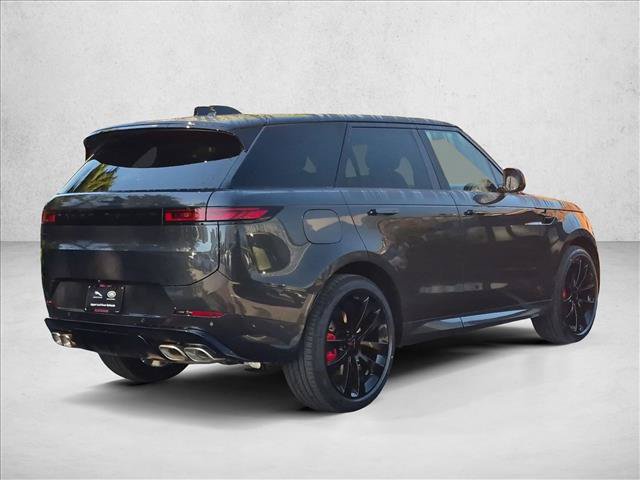 New 2027 Land Rover Range Rover Sport Dynamic SE AWD/4WD image 5