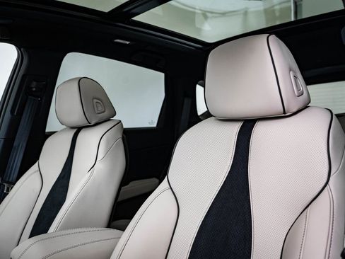 Used 2025 Acura RDX A-Spec image 21