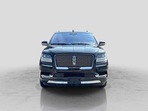 Used 2019 Lincoln Navigator Reserve AWD/4WD image 9
