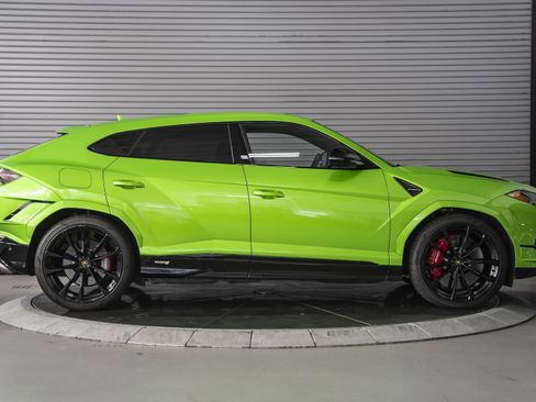 Used 2024 Lamborghini Urus S AWD/4WD image 6