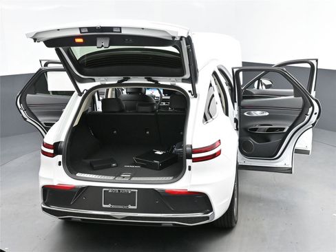 Used 2026 Genesis GV70 2.5T image 16