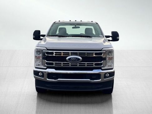New 2025 Ford F350 XL w/ XL Chrome Package image 2