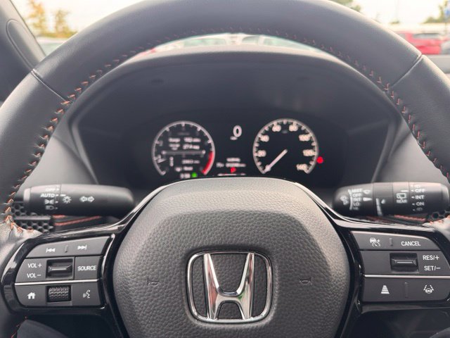 Used 2025 Honda HR-V Sport image 14
