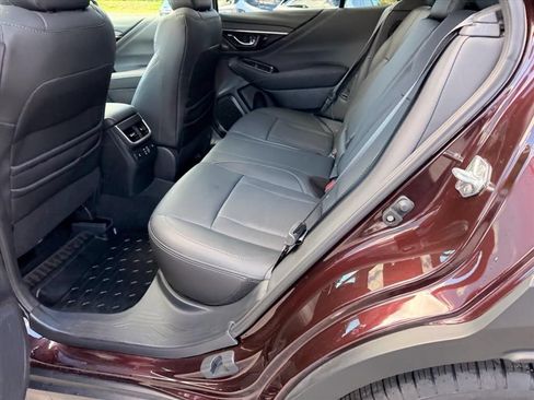 Certified 2025 Subaru Outback Limited AWD/4WD image 10