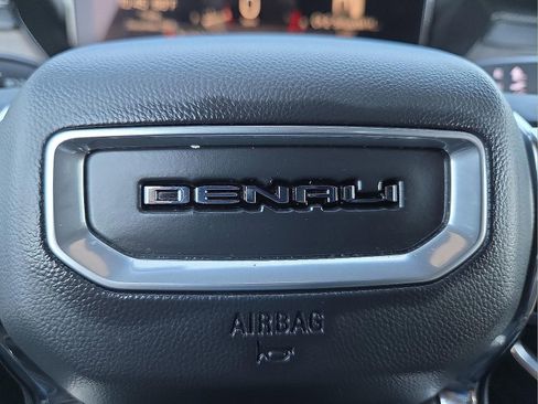 Used 2025 GMC Acadia Denali AWD/4WD image 22