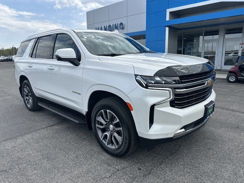 Certified 2022 Chevrolet Tahoe LT w/ LT Signature Package AWD/4WD image 2