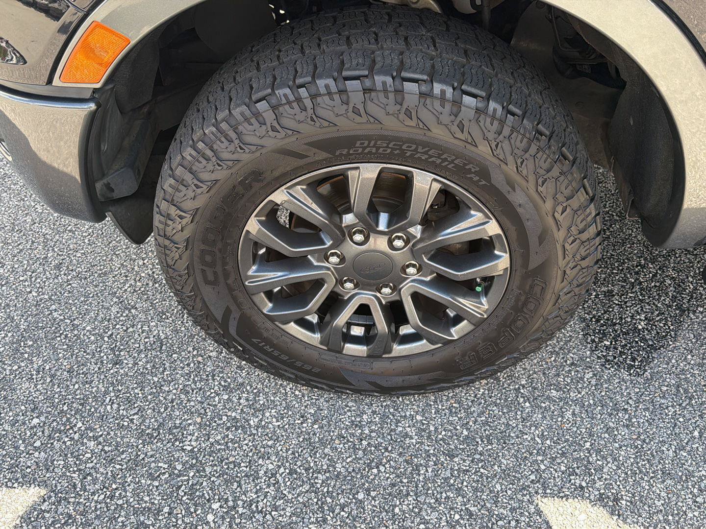 Used 2019 Ford Ranger XLT w/ Equipment Group 302A Luxury AWD/4WD image 39