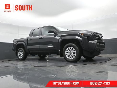 New 2026 Toyota Tacoma SR5 AWD/4WD image 36