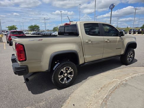 Used 2021 Chevrolet Colorado ZR2 AWD/4WD image 15