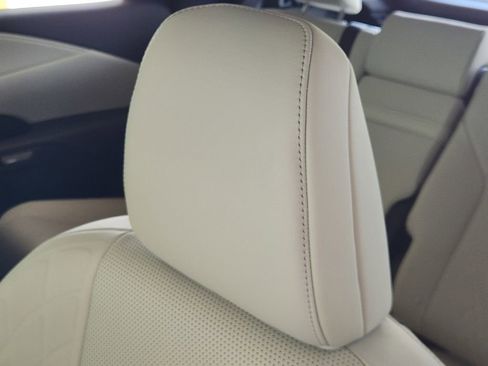 Used 2025 Lexus RX 350 Premium Plus w/ Accessory Package (Z1) image 24