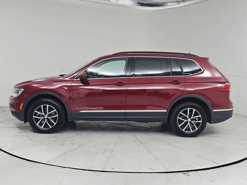 Used 2021 Volkswagen Tiguan SE AWD/4WD image 3