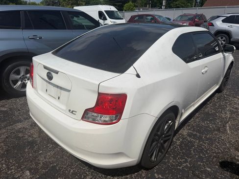 Used 2012 Scion tC FWD image 2