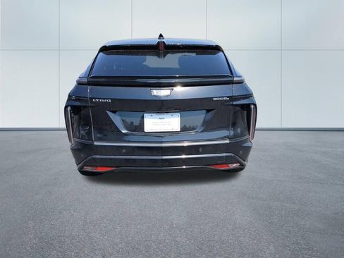 Used 2024 Cadillac Lyriq Tech w/ Driver Assist Package AWD/4WD image 5