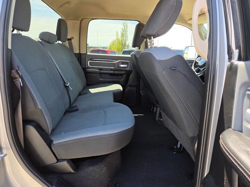 Used 2019 RAM 3500 Big Horn AWD/4WD image 30