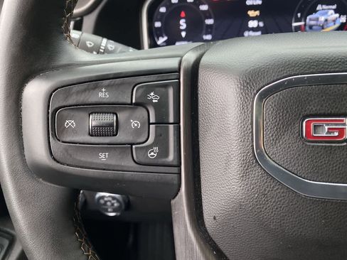 Used 2024 GMC Sierra 2500 AT4 w/ AT4 Premium Plus Package AWD/4WD image 19