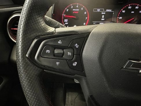 Certified 2024 Chevrolet Trax RS w/ Driver Confidence Package image 9