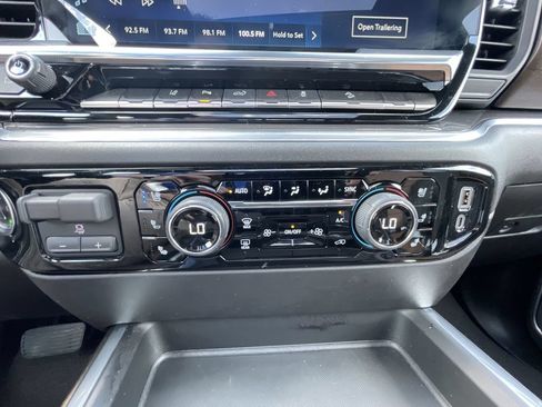 Used 2025 Chevrolet Silverado 2500 High Country w/ Technology Package AWD/4WD image 35
