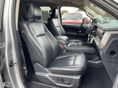 Certified 2024 Ford Expedition XLT AWD/4WD image 21