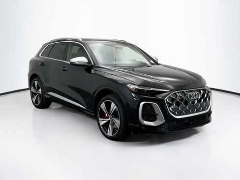 New 2025 Audi SQ5 Premium Plus image 3