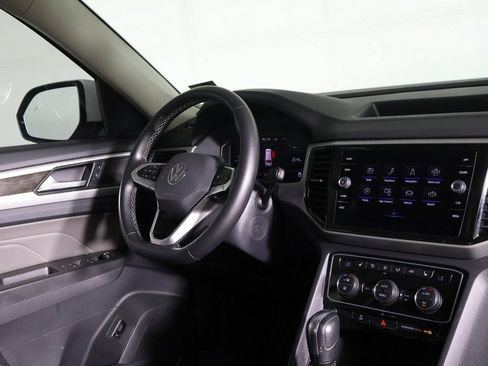 Used 2023 Volkswagen Atlas SE w/ Panoramic Sunroof Package AWD/4WD image 28